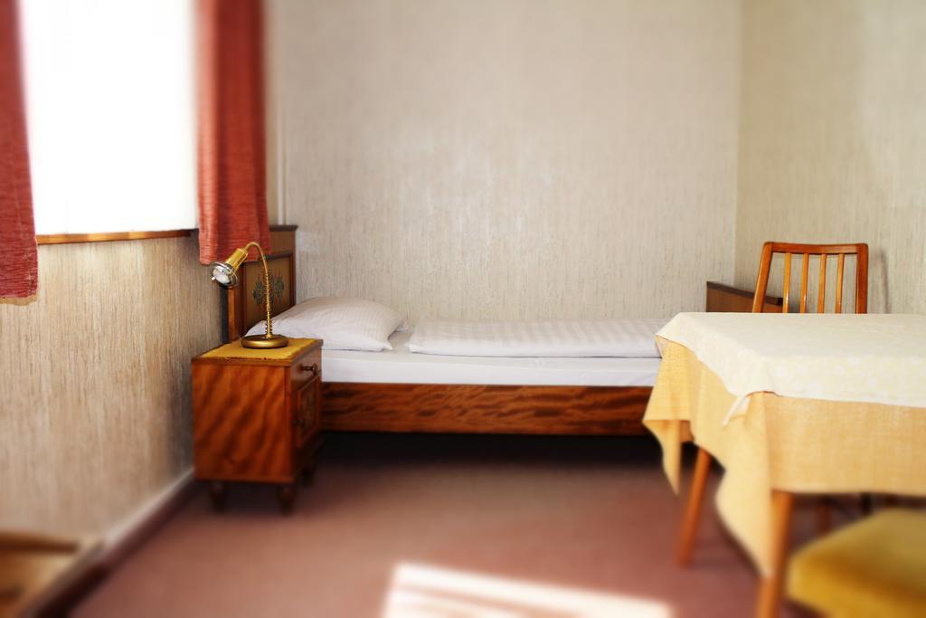 Gasthaus Hofer Villach Zimmer foto